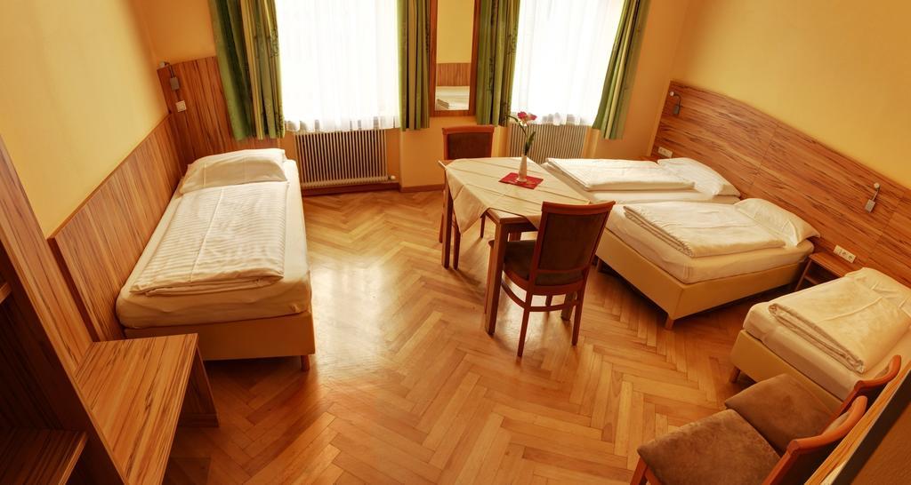 Pension Jahn Salzburg Rum bild