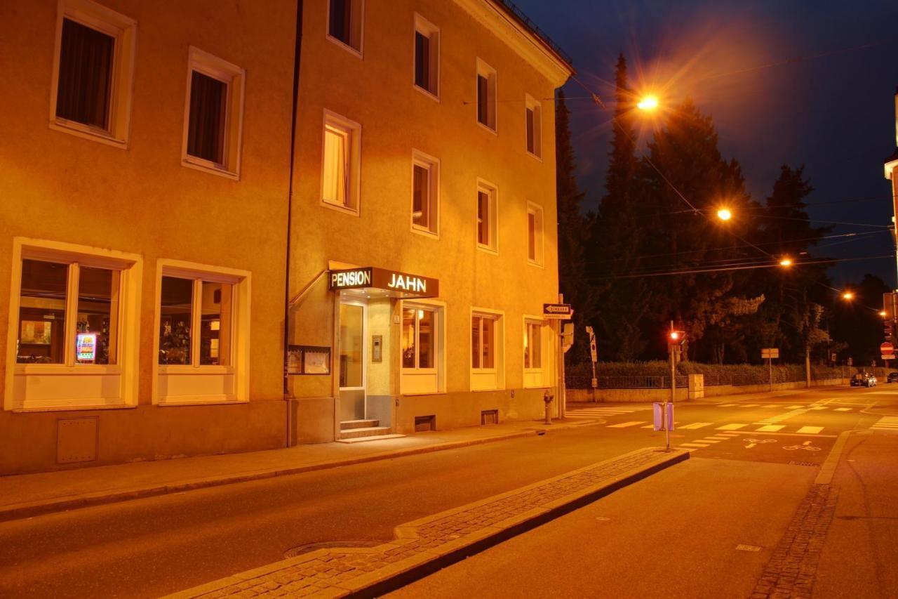Pension Jahn Salzburg Rum bild